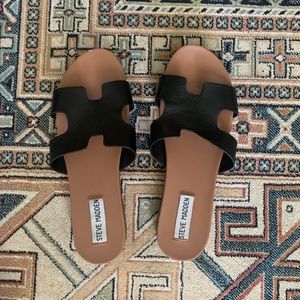 Steve Madden Greece Sandals